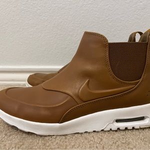 Nike leather shoes